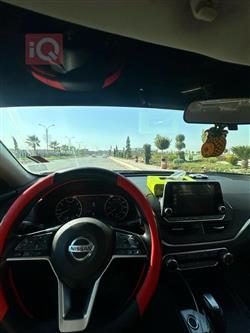 نيسان ألتيما